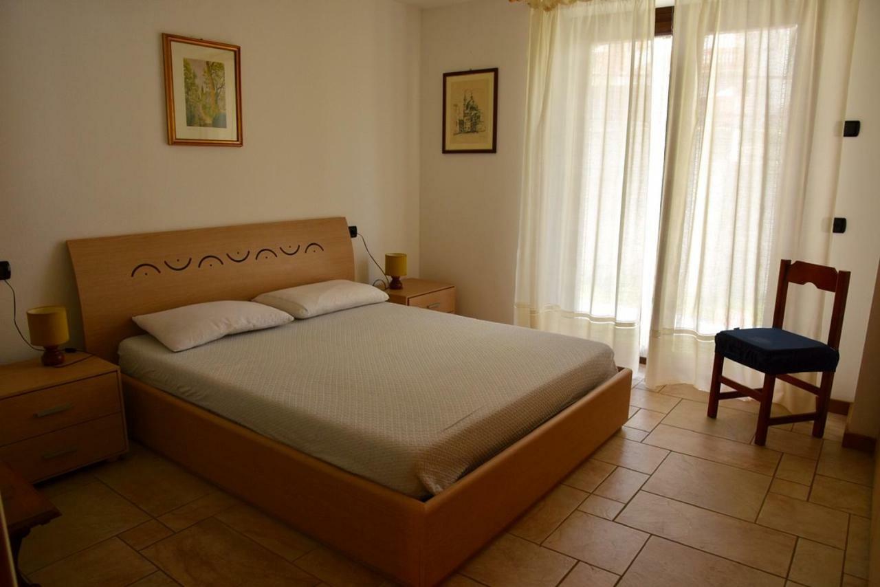 Baitin Finferlo Apartman Premadio Kültér fotó